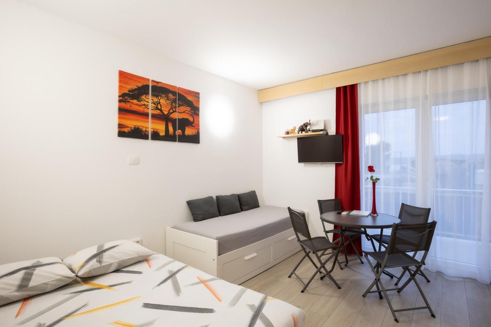 Apartma Zusterna Koper Exteriör bild